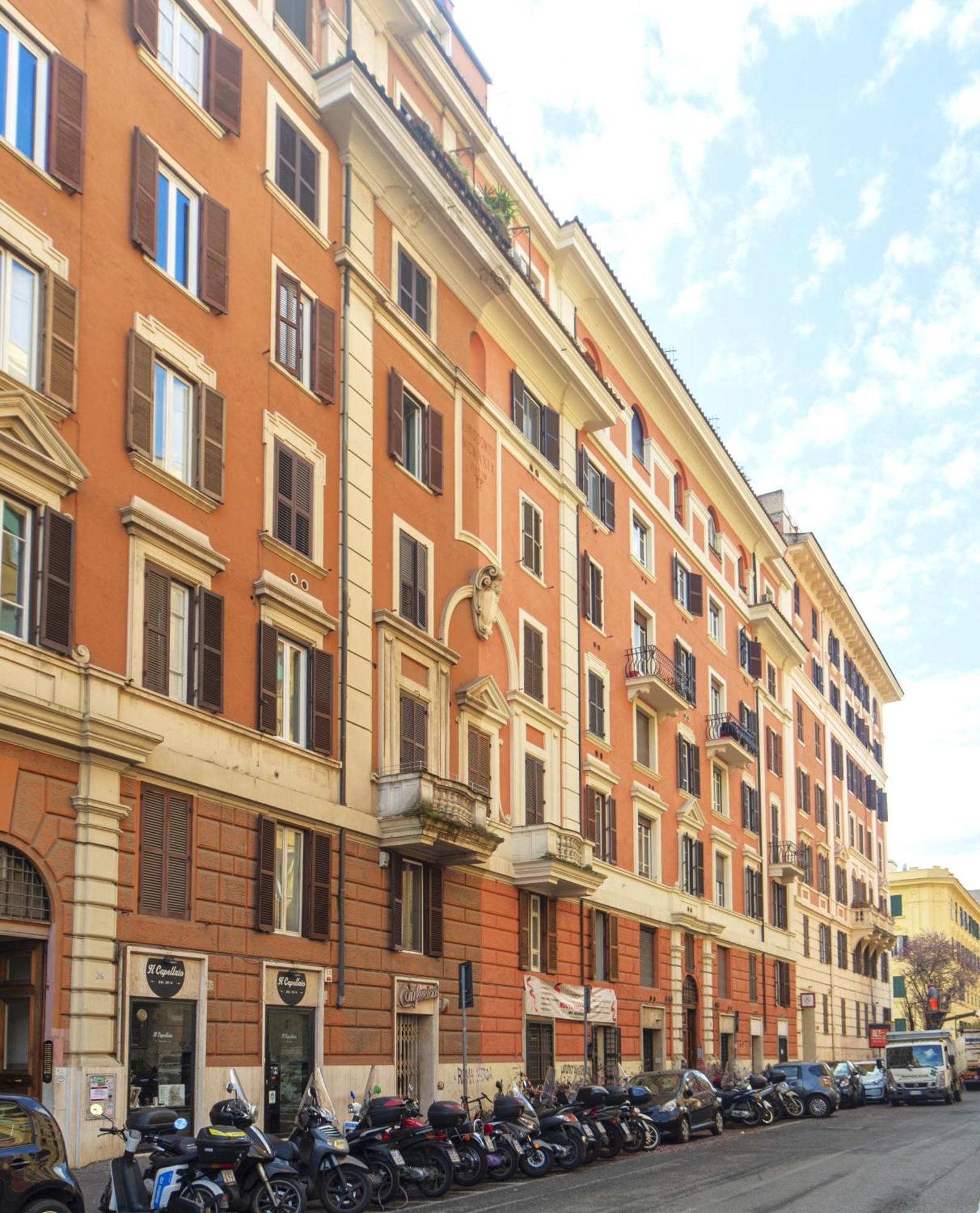 Palumbo 12 Apartment Rom